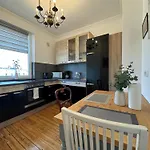 Vintage Design In Altstadtnaehe Διαμέρισμα