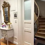 Vintage Design In Altstadtnaehe * Λίμπεκ