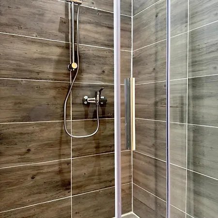 Coco Brockesstr. 10 * Любек