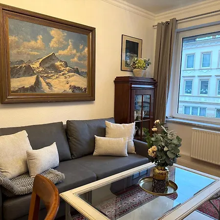 Coco Brockesstr. 10 * Любек