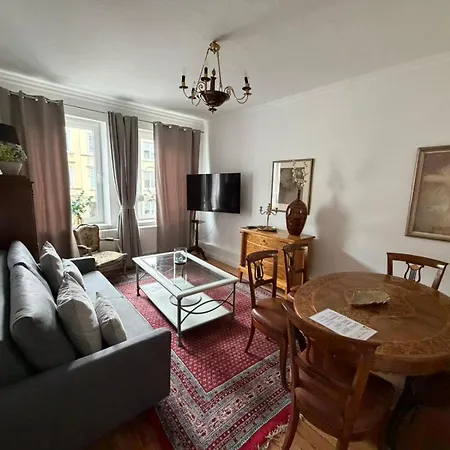 Velmora Boutique - Vintage Design In Altstadtnaehe *