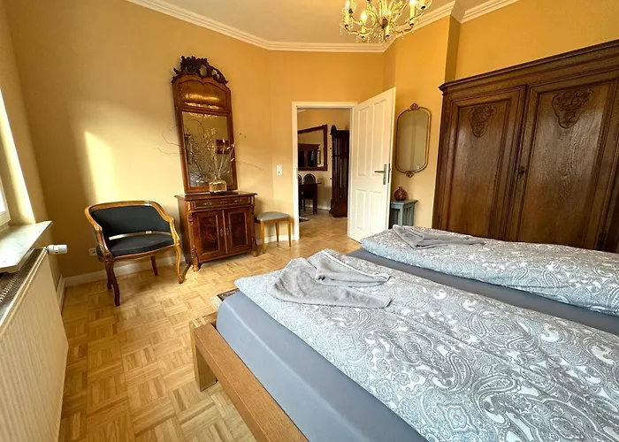 Coco Brockesstr. 10 * ליבק