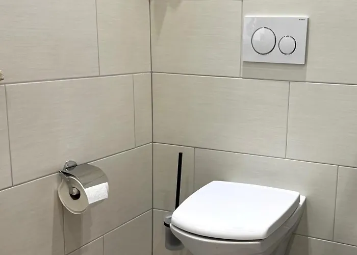 Coco Brockesstr. 10 ליבק