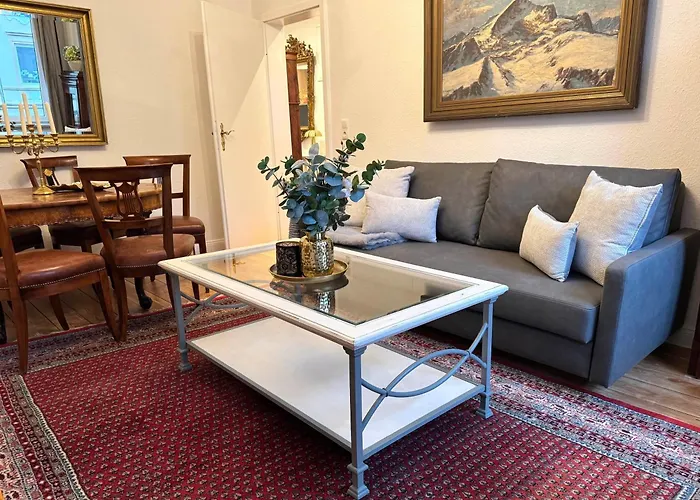 Coco Brockesstr. 10 ליבק